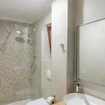 Barbara I - Luxury With Balcony בית הארחה
