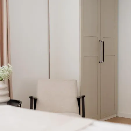 Barbara I - Luxury With Balcony Pensión 3*