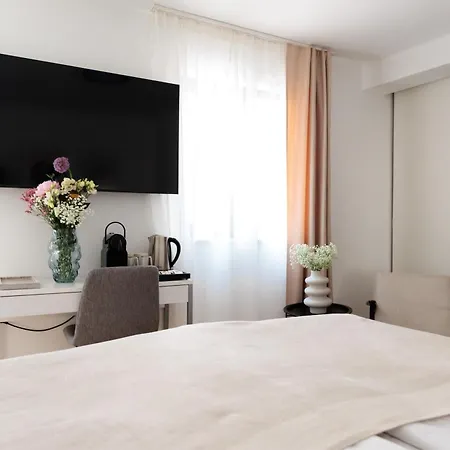 Barbara I - Luxury With Balcony 3* Zadar