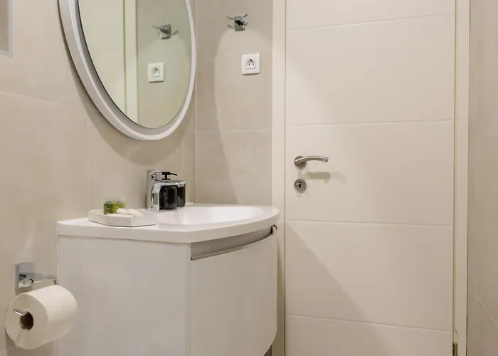 Barbara I - Luxury With Balcony Gostinjska kuća 3*